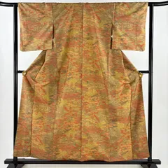 【美品】 小紋 身丈158cm 裄丈62cm S 袷 本場奄美小紋 建物 樹木 朱色 正絹 優品 【中古】