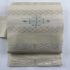 【美品】 名古屋帯 名品 幾何学模様 段縞模様 金糸 箔 クリーム 正絹 【中古】