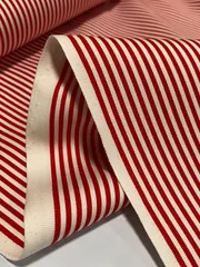 2m コットンツイル　赤のみボーダー　中厚生地　生地