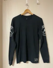 ナイキジョーダン Paris Saint-Germain(パリ サンジェルマン) リミテッドエディション 長袖Tシャツ
