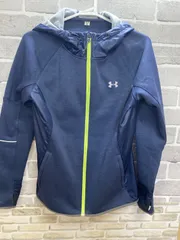 【B1-60】◇UNDER ARMOUR    サイズMD   パーカー　ブルー　無地