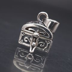 Item thumbnail for item 44c1c140-f934-41e3-884e-fec7e7689579