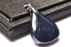 【１点物】シルバー925◇ミャンマー産 サファイア　23x20mm　ドロップ ペンダントトップ パワーストーン 天然石 _PC7959