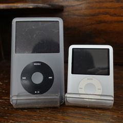 iPod A1236 4GB シルバー 4台セット [中古品] iPod A1238 120GB&iPod A1236 4GB ジャンク2台セット エキスパート藤沢