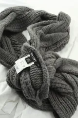 (F) DKNY ディーケーエヌワイ ドナカラン マフラー ネックウォーマー-2679