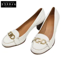 Salvatore Ferragamo サルヴァトーレフェラガモ ガンチーニ ラウンドトゥ ヒール 8C