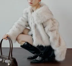 未使用タグ付き Chico ファーショートコート ファージャケット アイボリー ホワイト系 成人式