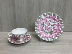 【used】ロイヤルドルトン カップ＆ソーサー プレート 花柄 金彩 ※スタンドは付きません
