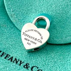 ティファニー 四つ葉 クローバー チャーム ペンダント XH3fe - メルカリ