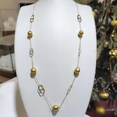 K18YG 白蝶真珠ステーションネックレス