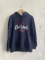 カリフォルニア プリンティング ネイビー フーディー