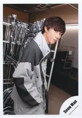 【中古】生写真(ジャニーズ) Snow Man/阿部亮平/上半身/「Snow Man LIVE TOUR 2022 Labo.」グッズオフショット/公式生写真