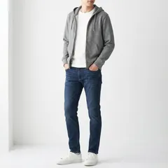 【UNIQLO】（ユニクロ）　スキニーデニム／カジュアル／シンプル