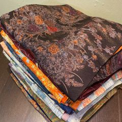 まとめ売り】正絹大島紬7枚 リメイク素材 ハンドメイド向け - メルカリ