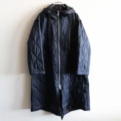 【極美品】tricot COMME des GARCONS 【フーデット キルティングコート】M ネイビー トリコ コムデギャルソン 25120240のサムネイル