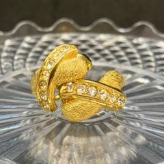 Christian Dior ディオール ピンブローチ ゴールド CDロゴ 5564 - メルカリ