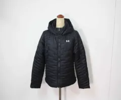 W-3524/アンダーアーマー 正規品 レディース 軽量 ダウン M