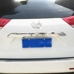 【送料無料】15年モデル トヨタ セナ 専用 ABS電鍍後尾箱装飾ライン 後部バンパー用バックドア装飾ZX07今だけ特価