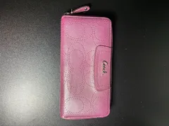 コーチ パンチングシグネチャー 長財布 ピンク B25120184