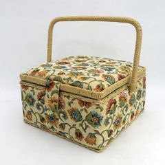 Item thumbnail for item c0e3968e-4546-4e15-9c6b-67a915dc72f8