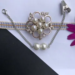 1335パール 帯留め　白　羽織紐　帯留　長羽織