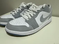 ナイキ ジョーダン1 ロー ウルフグレー 270 出品