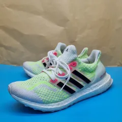アディダス ウルトラブースト5.0DNA スニーカー 245