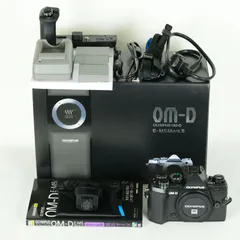 Olympus OM-D E-M5ボディ　バッテリーグリップ、バッテリー3個付 E-M5にパワーバッテリーホルダーを付けてみた - I AM A DOG