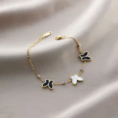 ブラック＆ホワイト 蝶 バタフライ ゴールド ブレスレット 上品 可愛い