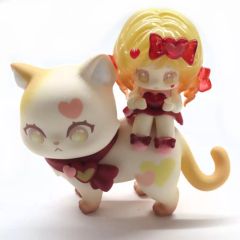 CAT MONI♡猫と女の子のフィギュア - メルカリ