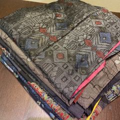 まとめ売り】正絹大島紬7枚 リメイク素材 ハンドメイド向け - メルカリ