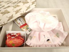 平和屋着物○訪問着 色紙草花文 金彩 正絹 逸品 CABA1193hy - メルカリ