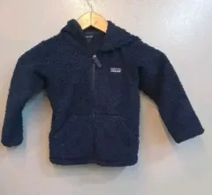 パタゴニア キッズ ネイビー フリース フーディー ジップアップ 3歳 サイズ