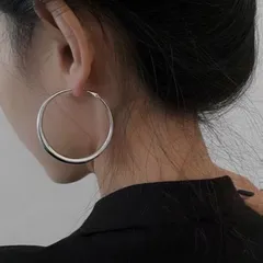 s24 大きめフープピアス 韓国 シルバー ゴールド 高見え 大人シンプル 軽量 フープアクセ