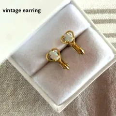 17031ヴィンテージ ゴールドハートにオパールカボションのイヤリング