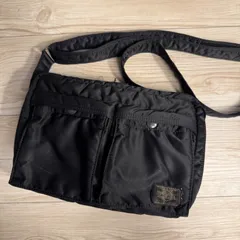 PORTER ポーター タンカー ショルダーバッグ Sサイズ ブラック 黒 使用感あり フロント傷あり ミニショルダー サコッシュ 通勤 通学 古着 ビンテージ 中古