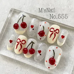 ネイルチップ ジェルネイル 韓国 Y2k さくらんぼ チェリー ハート マグネット 可愛い キラキラ フレンチ リボン ガーリー