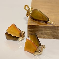 定価約3万円 JULIE SANDLAU ジュリーサンドラゥ スター ピアス - メルカリ