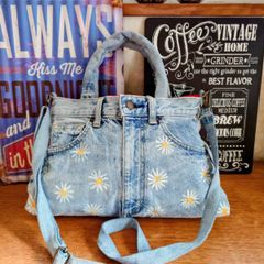 60☆USEDダメージデニムリメイク☆ショルダーバッグ☆カラフルステッチ