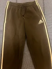 アディダス 裏起毛 ジョガーパンツ