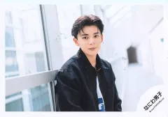 【中古】生写真(STARTO) なにわ男子/長尾謙杜/横型・上半身/シングル「コイスルヒカリ」MV＆ジャケ写オフショット/公式生写真