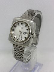 Item thumbnail for item d6bfb8e4-549d-4dae-a4e6-c5479d7a9bd9