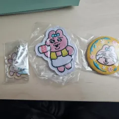 おぱんちゅうさぎ ワッペン バッジ キーホルダー ぬいぐるみ