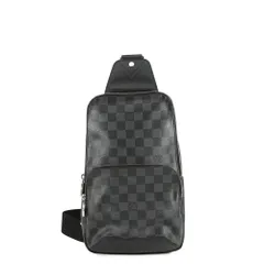 ルイヴィトン ボディバッグ ダミエ・グラフィット アヴェニュー・スリングバッグ N41719 LOUIS VUITTON 黒 ブラック