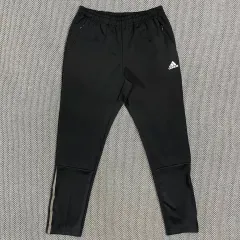 アディダス 黒 トレーニング ズボン