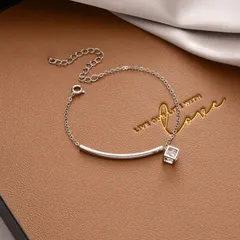 シンプルバー×スクエアチャーム ブレスレット シルバー レディース ミニマル 華奢 大人カジュアル 韓国