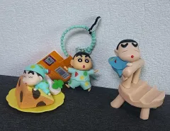 クレヨンしんちゃんパジャマセット