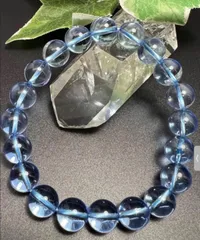 ブルートパーズ（加熱）ブレスレット　幸せ呼ぶの奇石　お洒落　パワーストーン