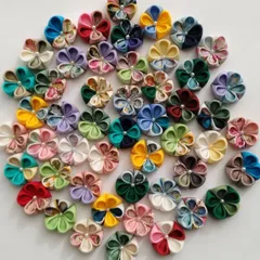 つまみ細工パーツ 小さい丸つまみ お花 モチーフ 50個