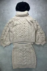 【美品】Heather ヘザー ケーブルニット セットアップ　ツーピース　 3点セット（タートルネックセーター＆ミニスカート＆ベレー帽）ベージュ F